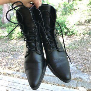 lace up ankle boots